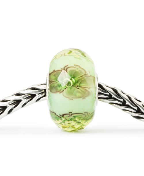 Green in Bloom Bead