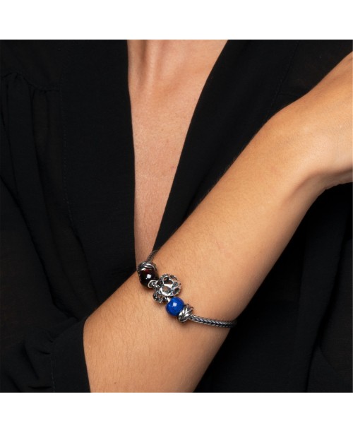 Juodasis Oniksas, Apvalus