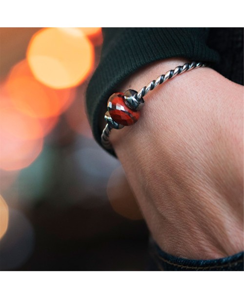 Red Chalcedony with Hematite Bead