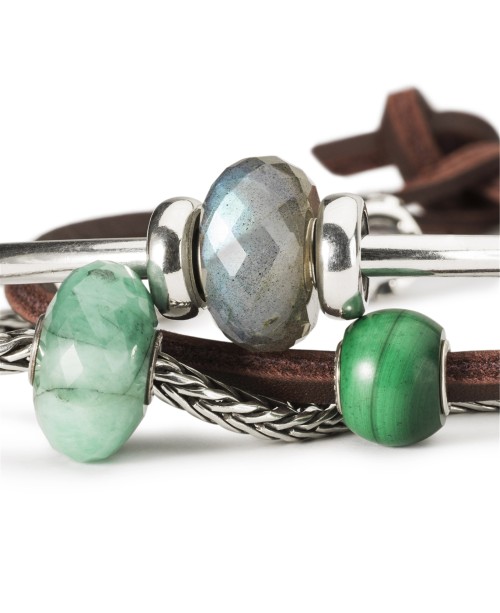 Emerald Bead