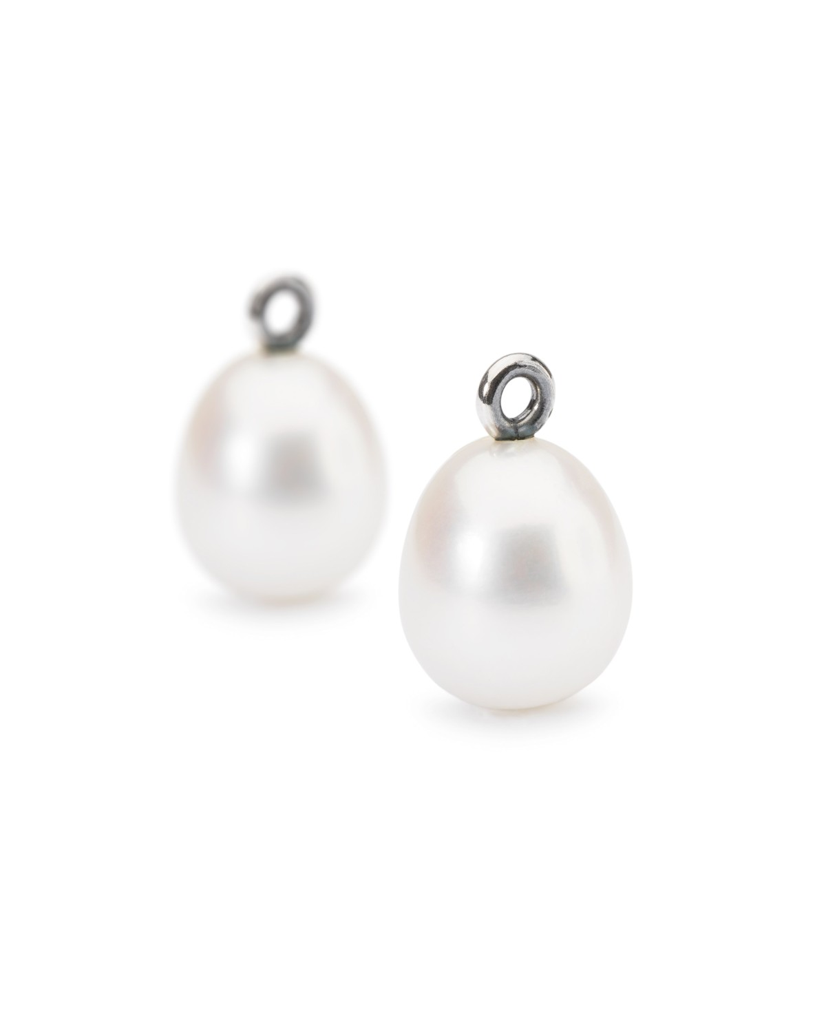 White Pearl Oval Earring Pendants White Pearl Oval Earring Pendants