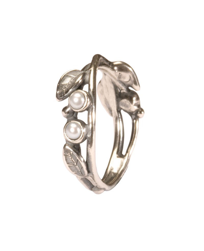 Pearls and Leaves