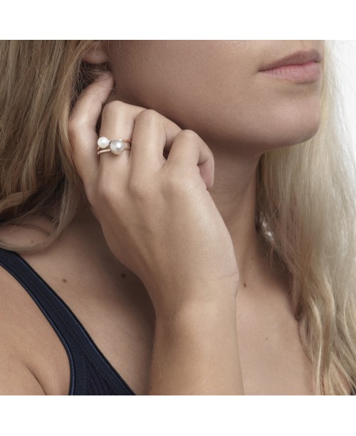 Delicate Pearl Ring