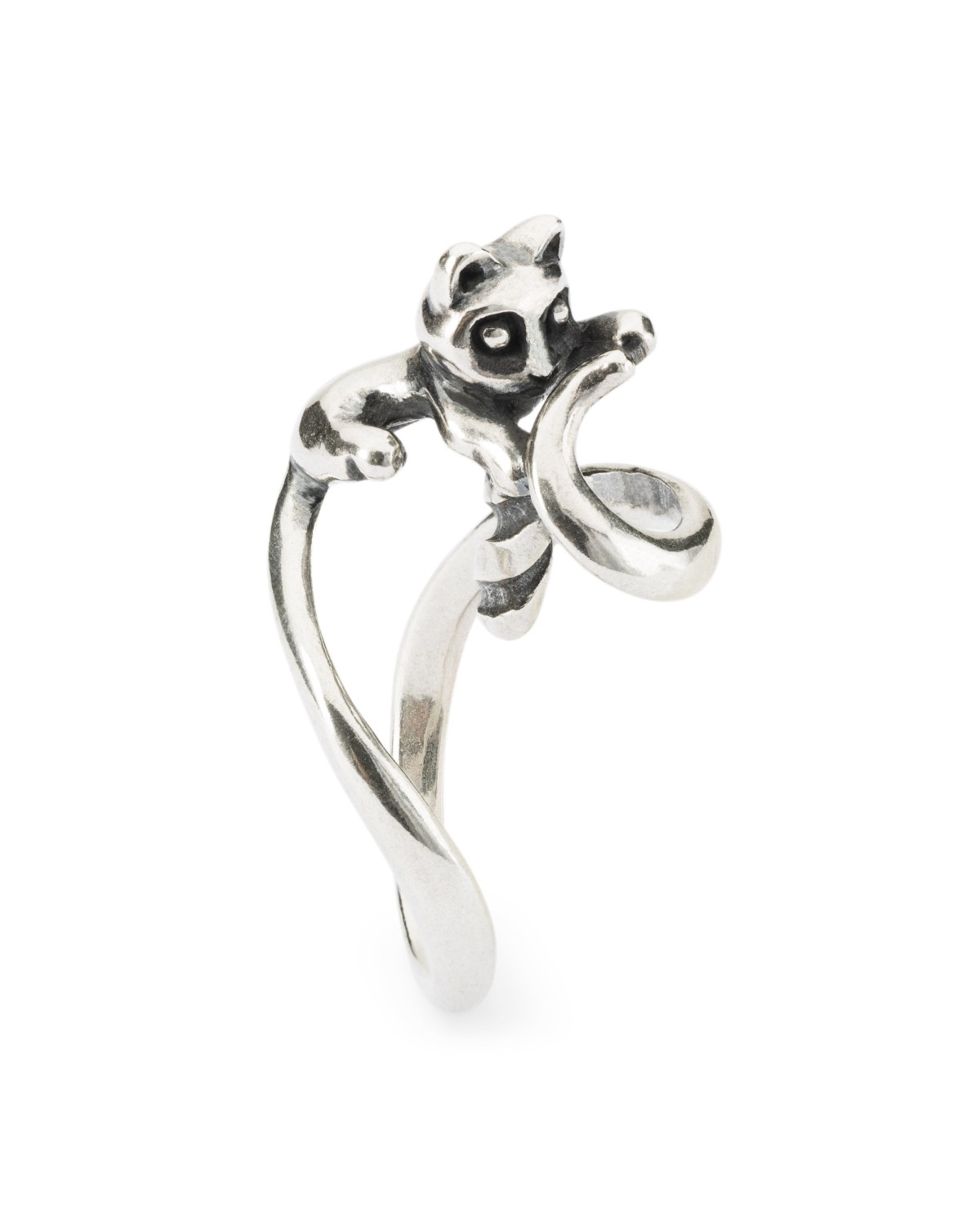 Cat at Ease Fantasy Ring