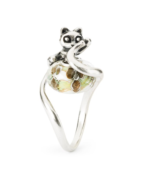 Cat at Ease Fantasy Ring