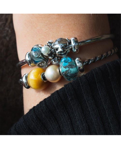 Pearls of Light Bead