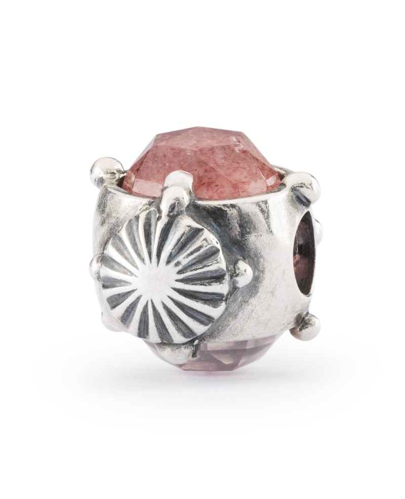 Cradle of Heart Bead