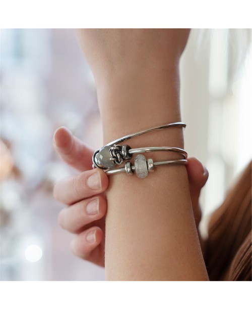 Friendship Knot Bead