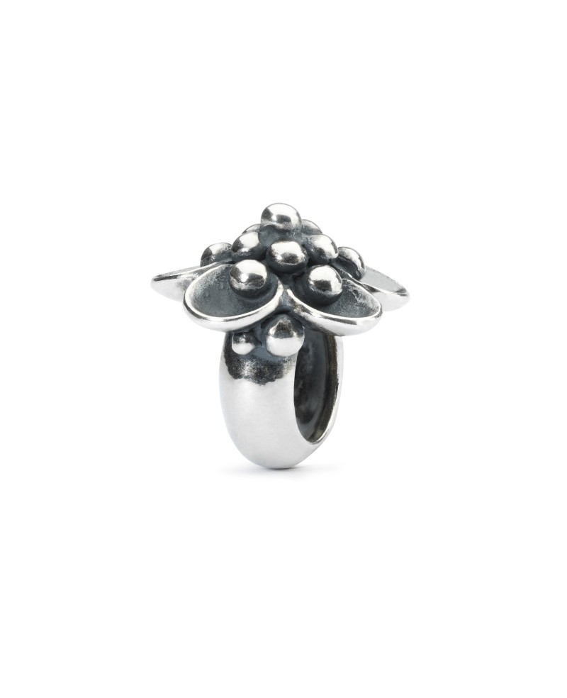 Water Lily Spacer
