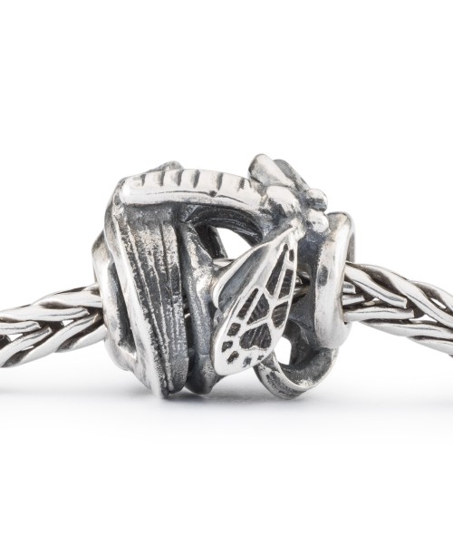 Enchanting Dragonfly Bead