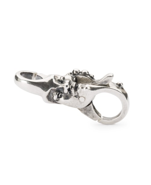 Šelmiškas Elfas, Užsegimas