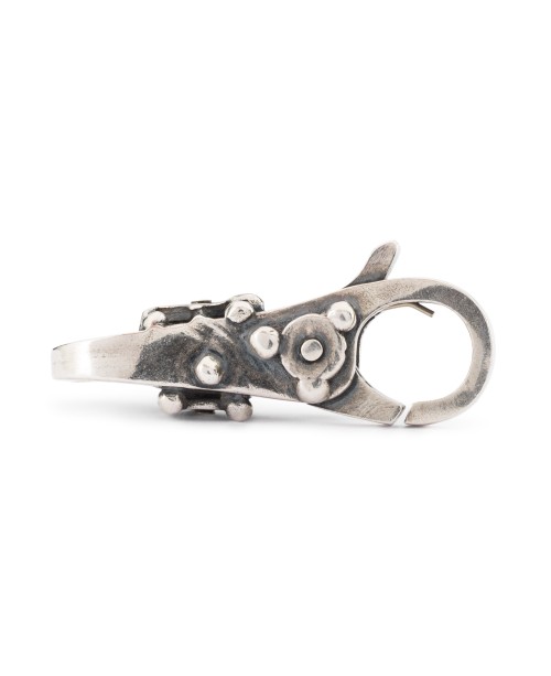 Clasp of New Beginnings