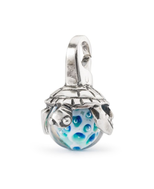 Pendant of Calm
