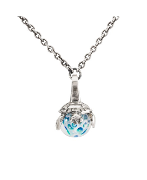Pendant of Calm