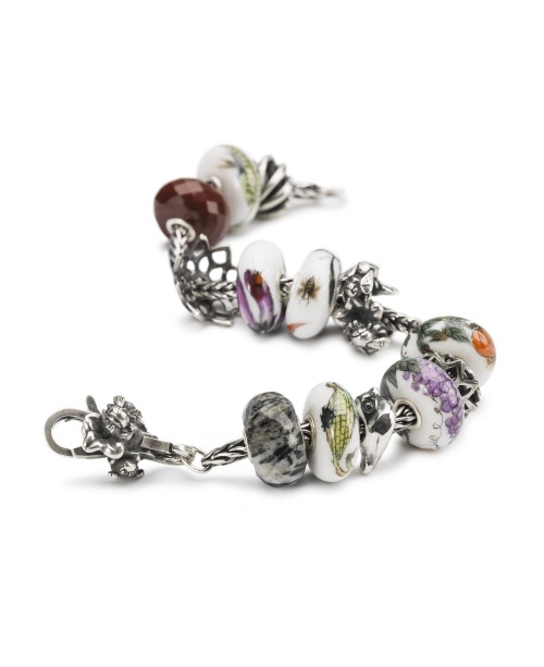 Delicate Aubergine Bead