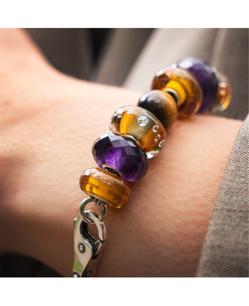 Deimantinis Karoliukas, Rusvas