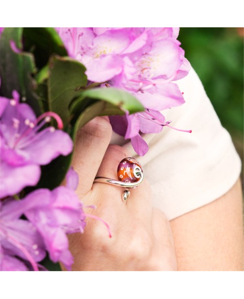 Deimantinis Karoliukas, Riešutinis