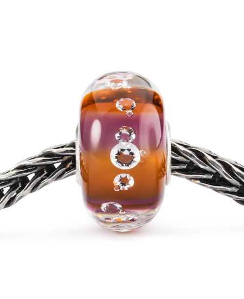 Deimantinis Karoliukas, Riešutinis