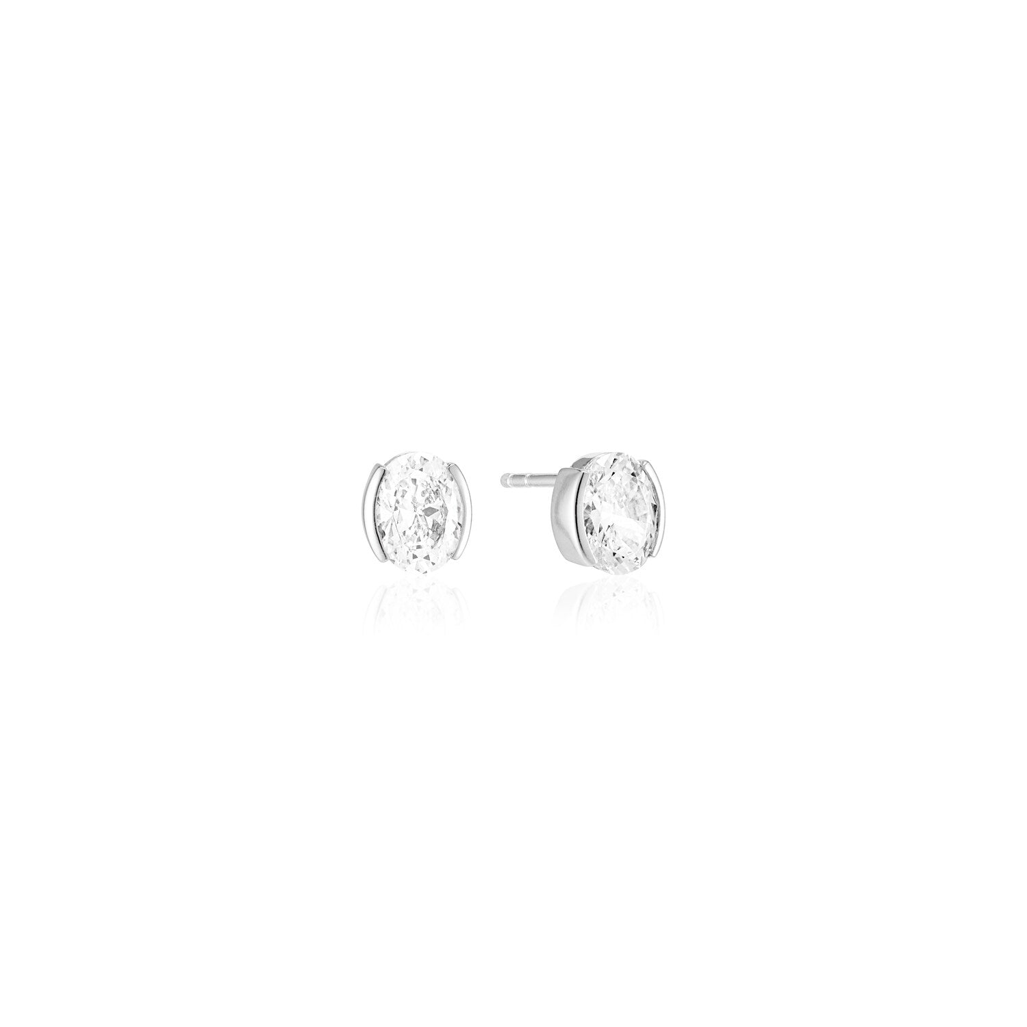 925 Sterling silver | White