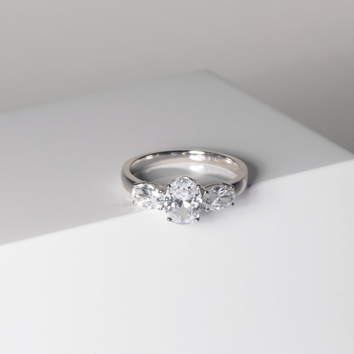 925 Sterling silver | White | 60, 925 Sterling silver | White | 58, 925 Sterling silver | White | 56, 925 Sterling silver | White | 54, 925 Sterling silver | White | 52, 925 Sterling silver | White | 50