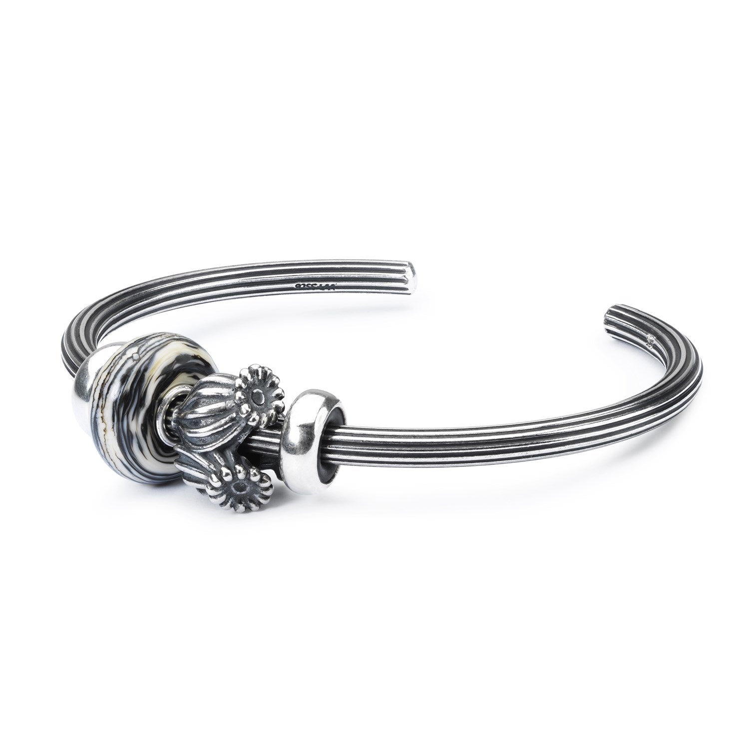 Žvaigždė, Sidabro „Bangle” apyrankė