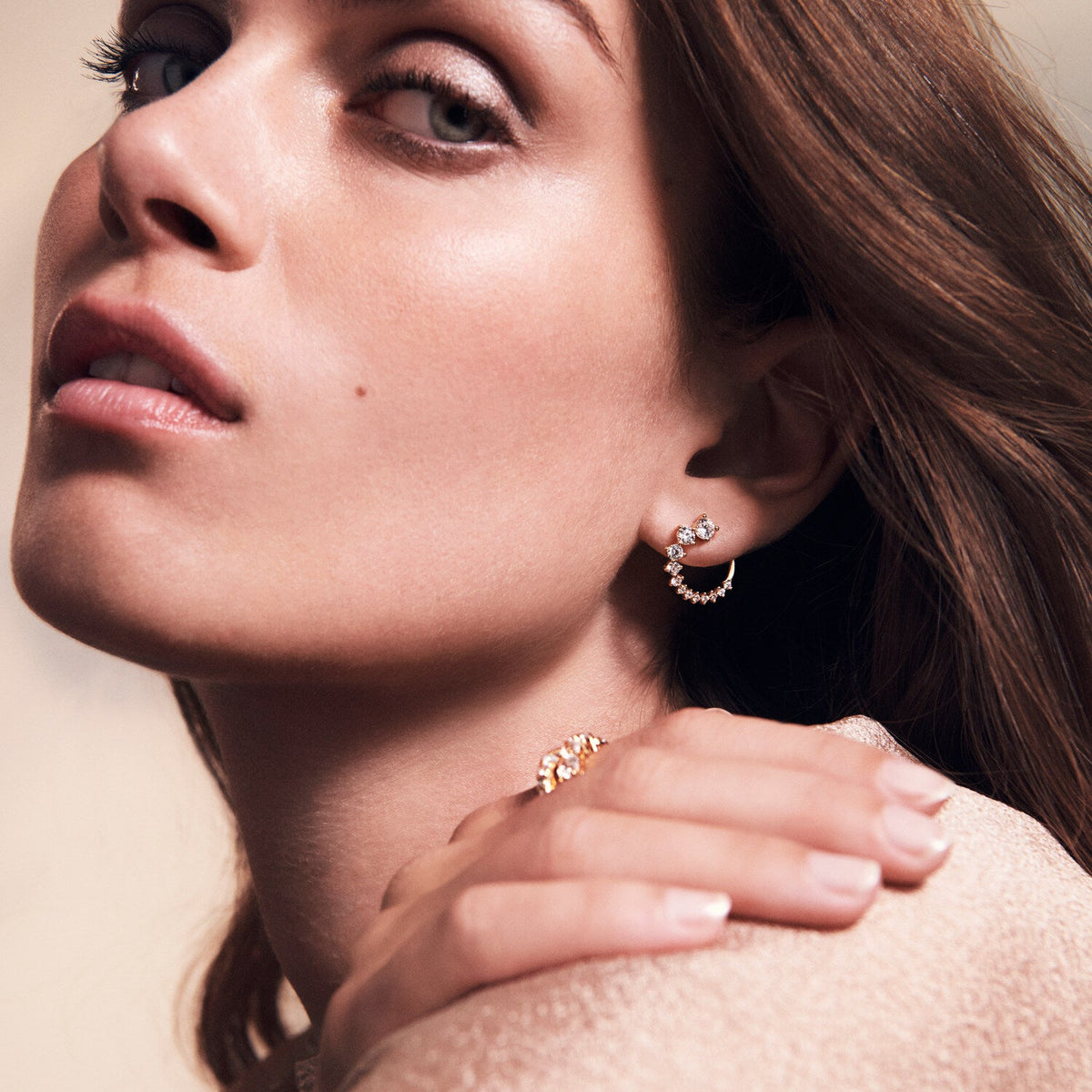 18K gold plated | White